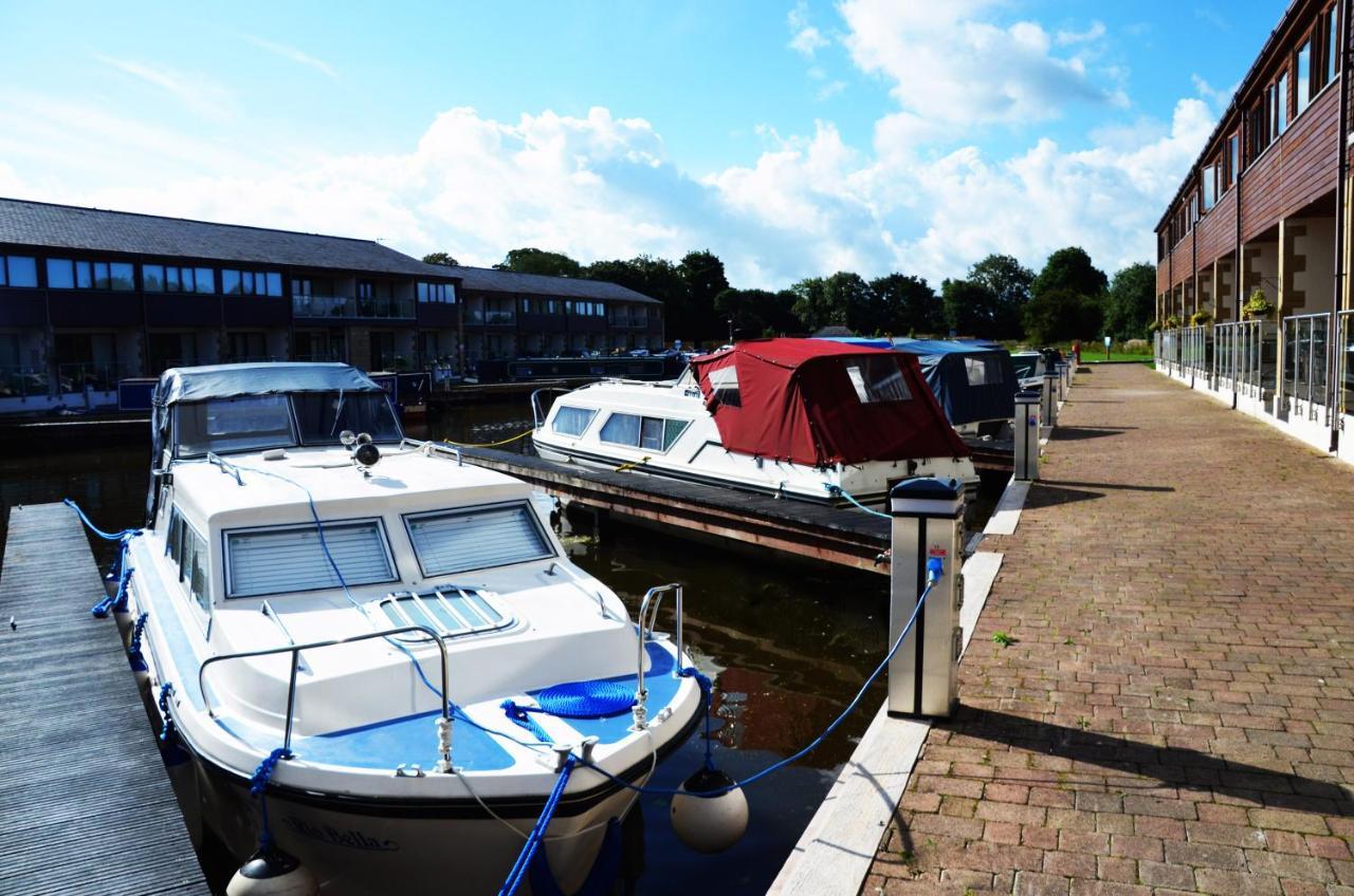 Tewitfield Marina Lejlighed Carnforth Eksteriør billede